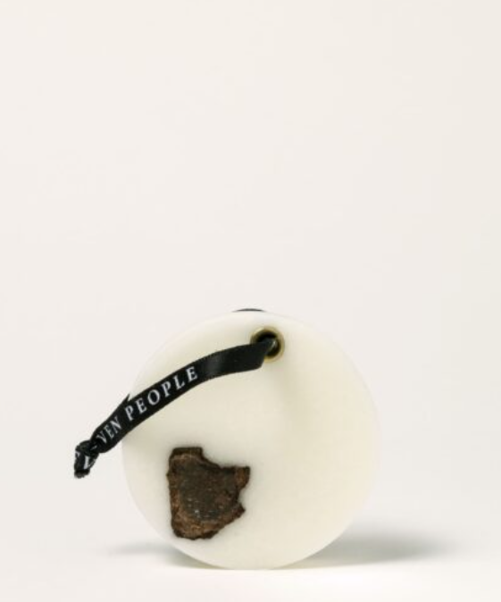 ELEVEN PEOPLE - Ambientador Sólido 02 FEBRERO Vainilla, Sándalo y Musk